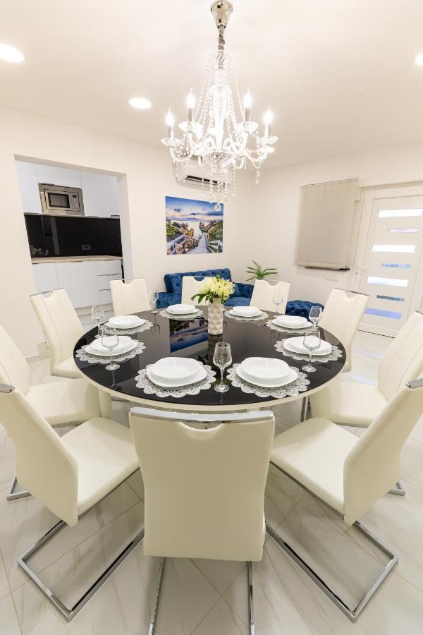 Apartman Laura Вир Екстериор снимка