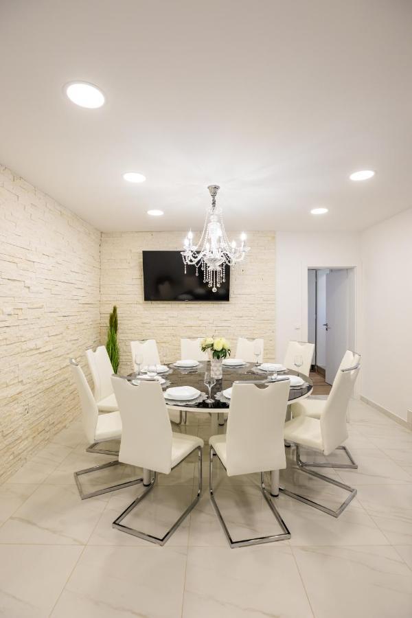 Apartman Laura Вир Екстериор снимка